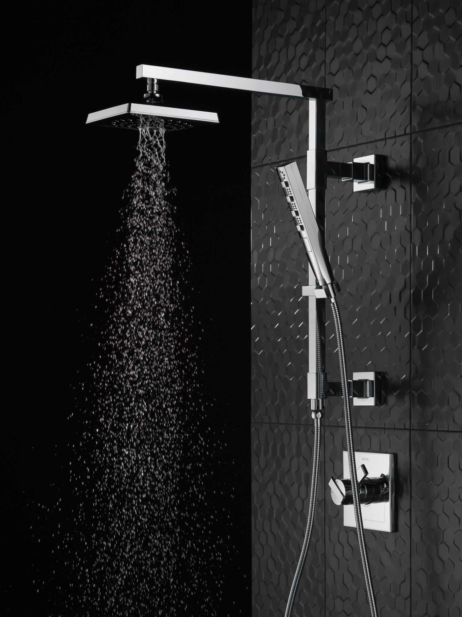 58410-KS Душевая колонна угловая 18 дюймов Delta Faucet Universal Showering Черный нержавеющий  - Вид №16