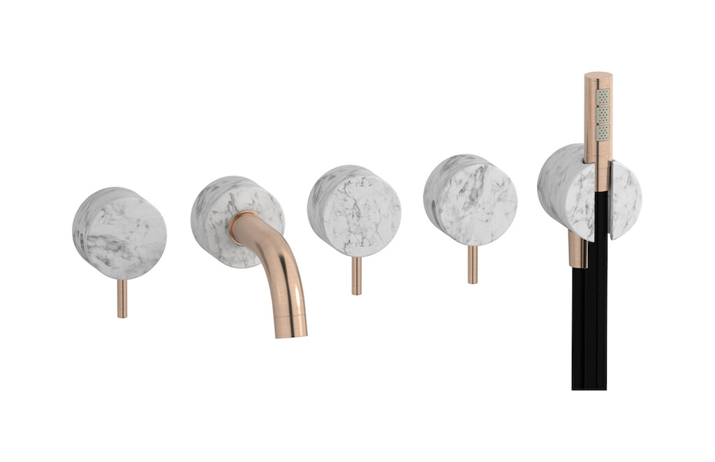 Настенный смеситель для ванной на 5 отверстий с дивертером и душевым гарнитуром. WE ARE IB mr398sr_1 Brushed Rose Gold Marmo