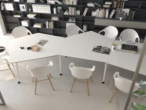 Elitable Модульный лакированный деревянный стол Joy