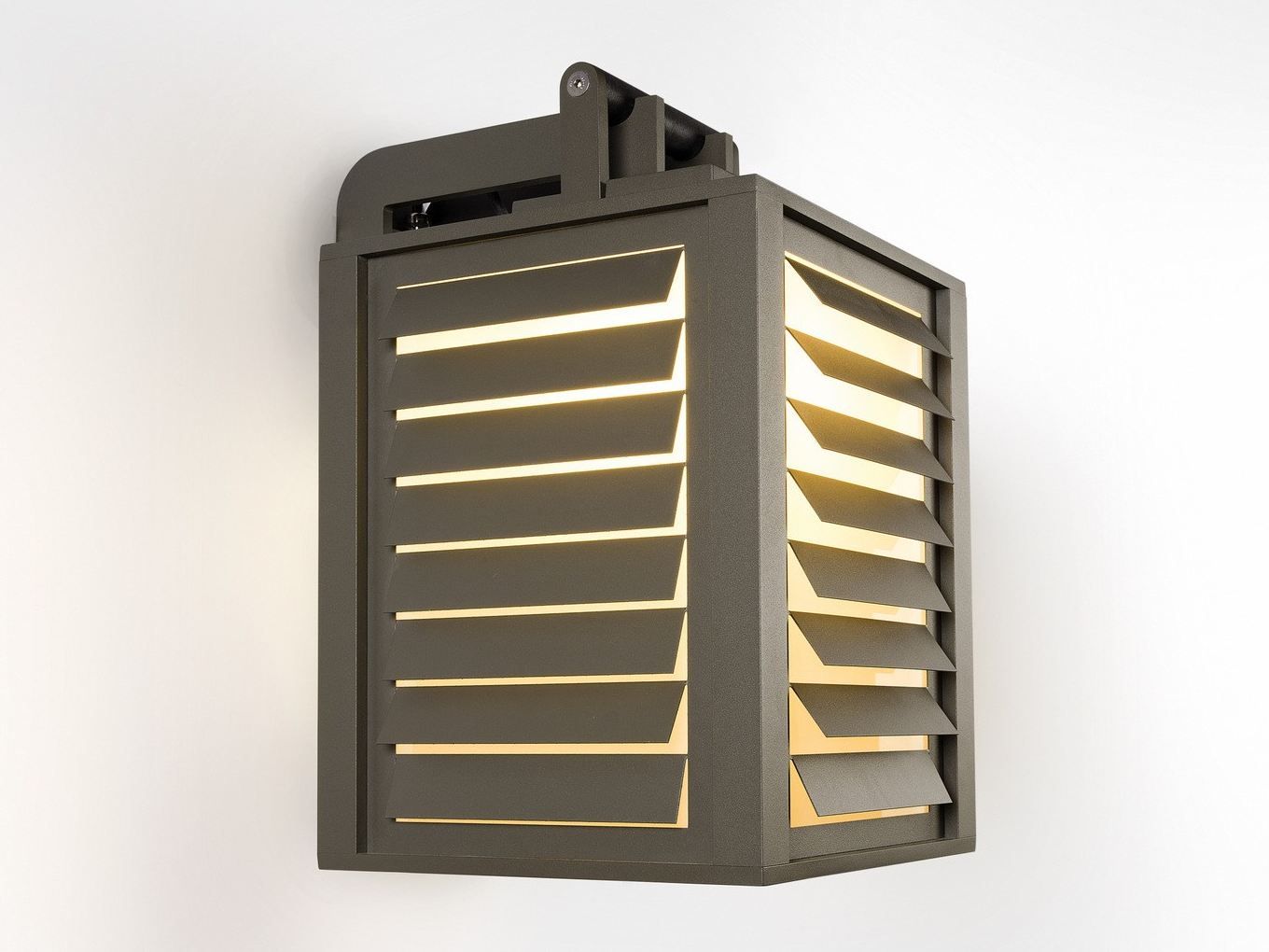 Настенный светильник для наружного применения Modular Lighting Instruments Kabaz ARCH-00018242