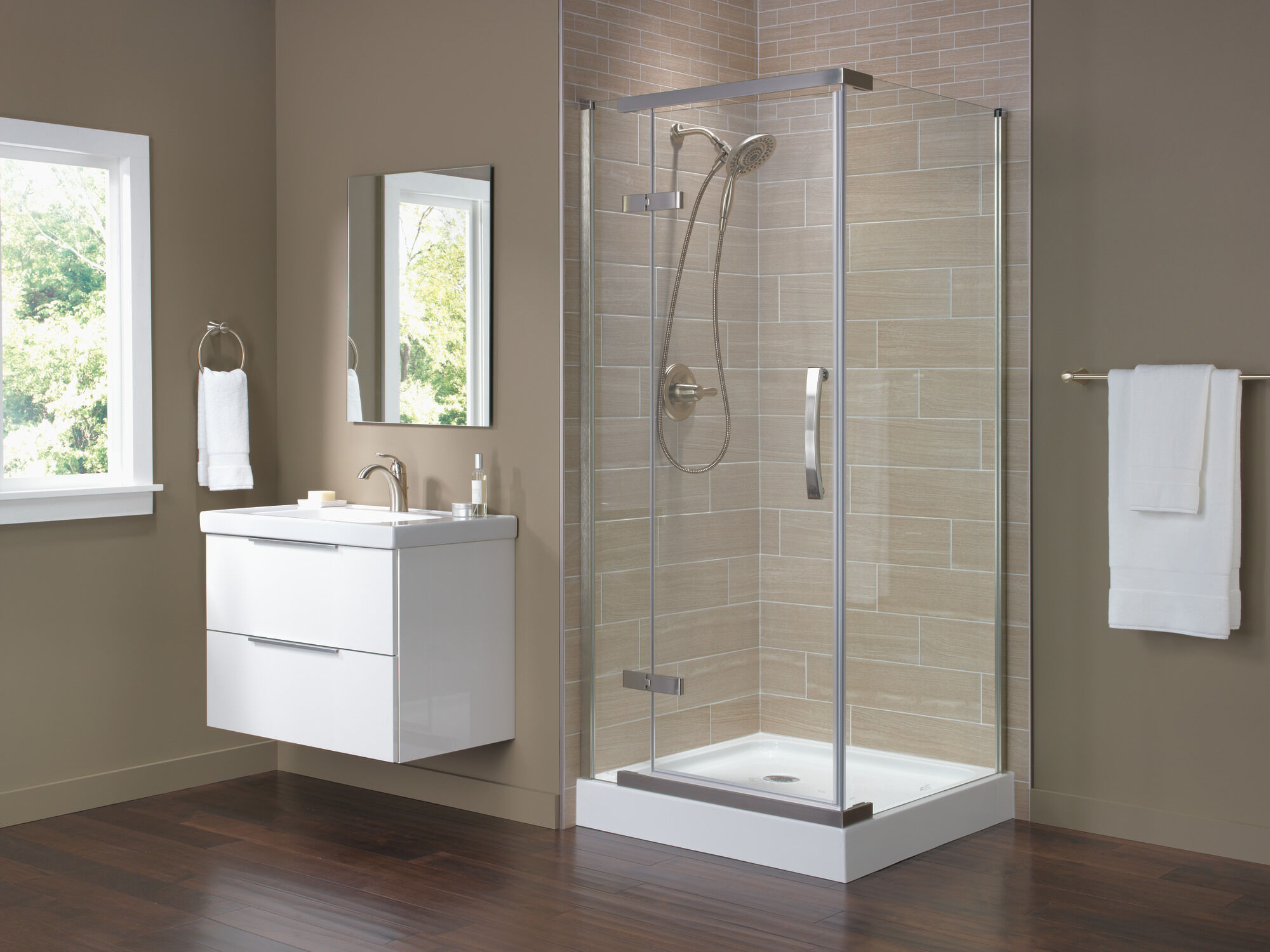 36 '' безрамный угловой душ Delta Faucet BVS91236CS - Вид №1