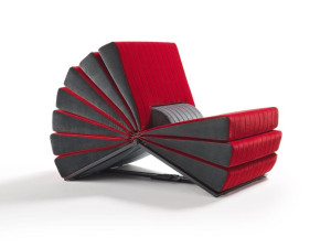 Тканевое кресло