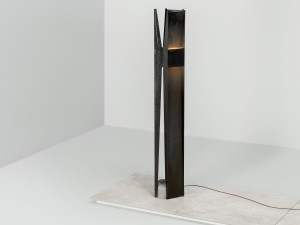 Стальной торшер