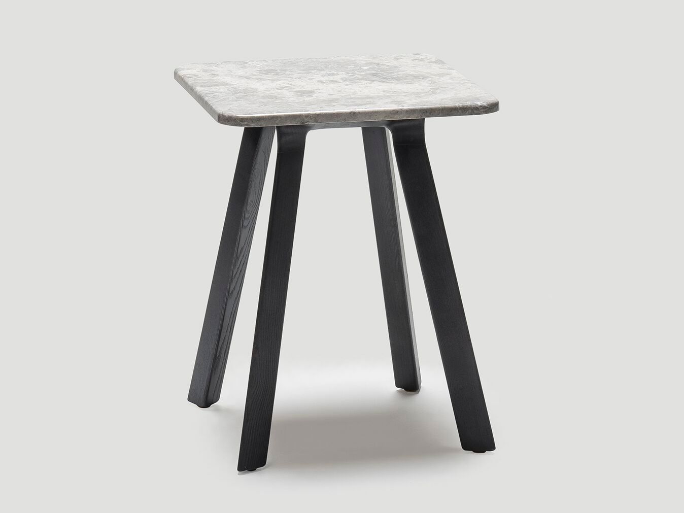 Квадратный журнальный столик из ясеня с мраморной столешницей Papell Design Eaton ARCH-00008889