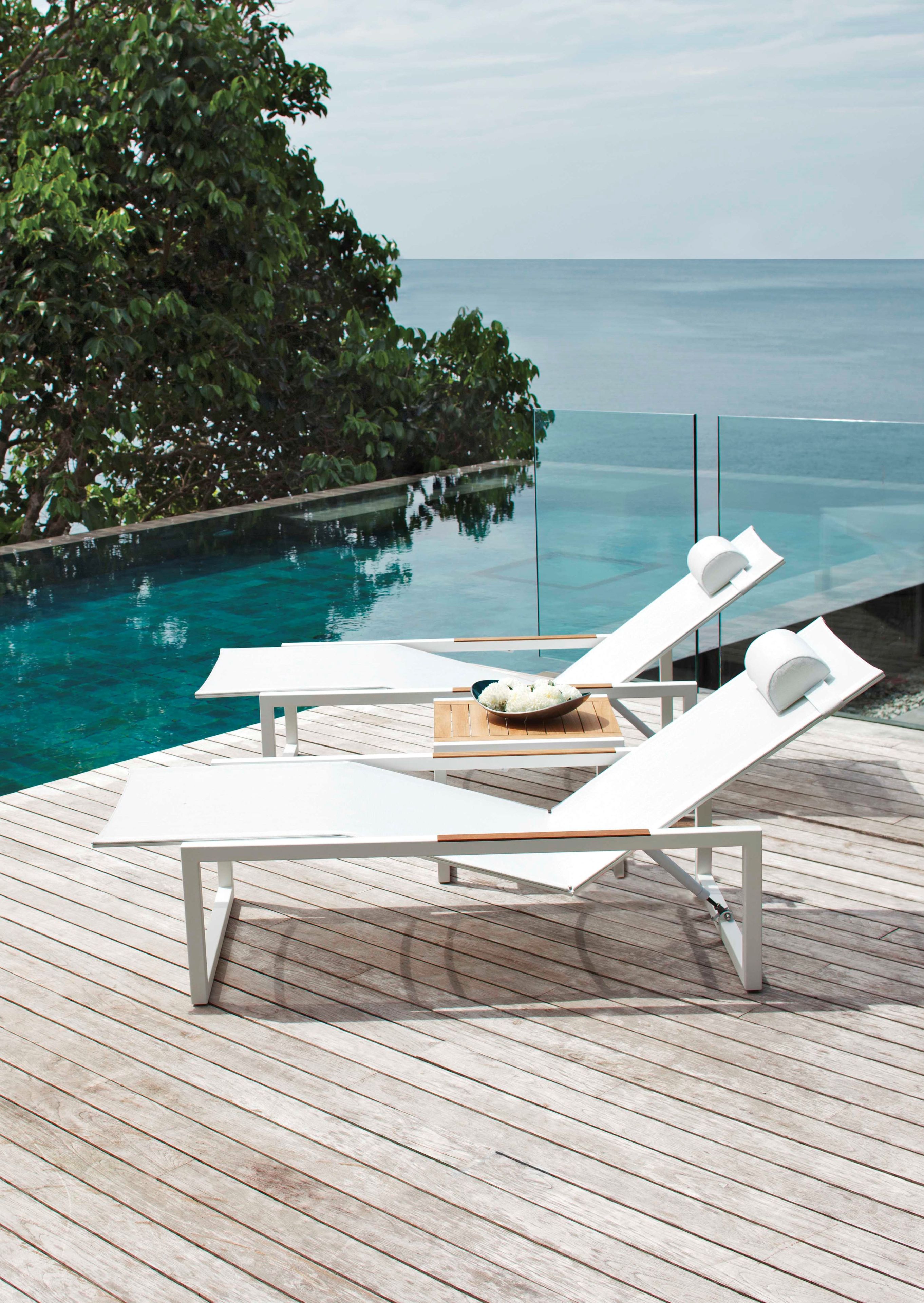 Квадратный стол из тикового дерева Royal Botania Ninix ARCH-00037300 - Вид №1