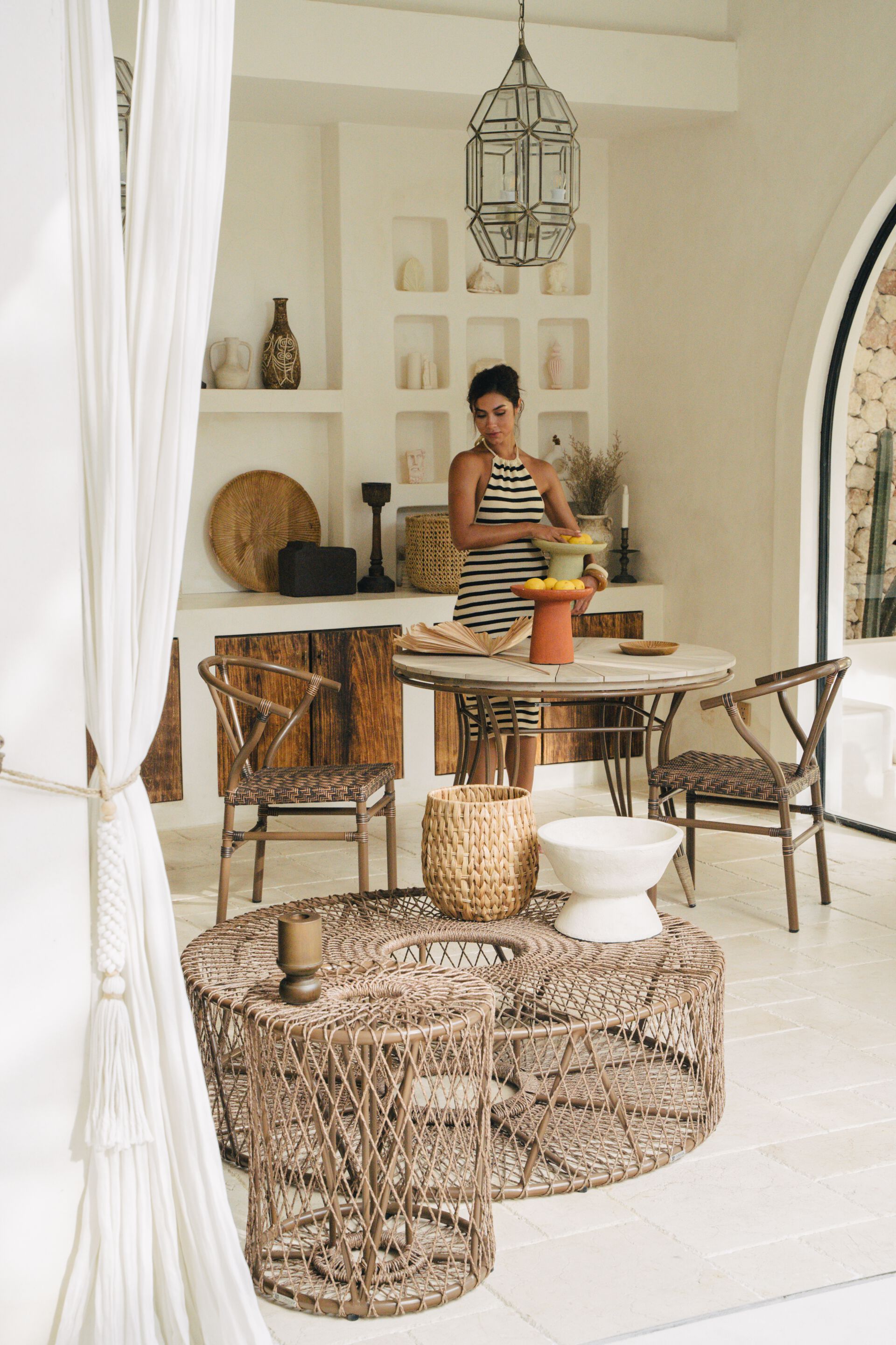 Круглый стол из тикового дерева cbdesign Мичиган ARCH-00033351 - Вид №2