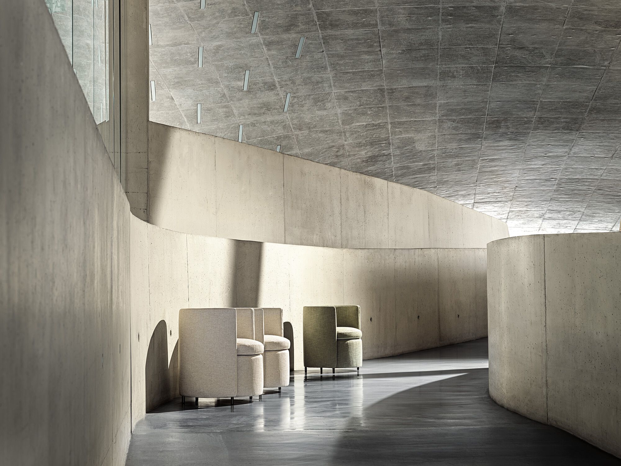 Мягкий стул из ткани Frigerio Lou ARCH-00058937 - Вид №6