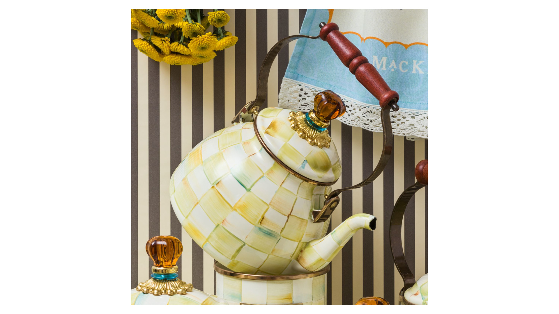 10654493 Mackenzie-Childs Чайник 3л Parchment Check Сталь  - Вид №1