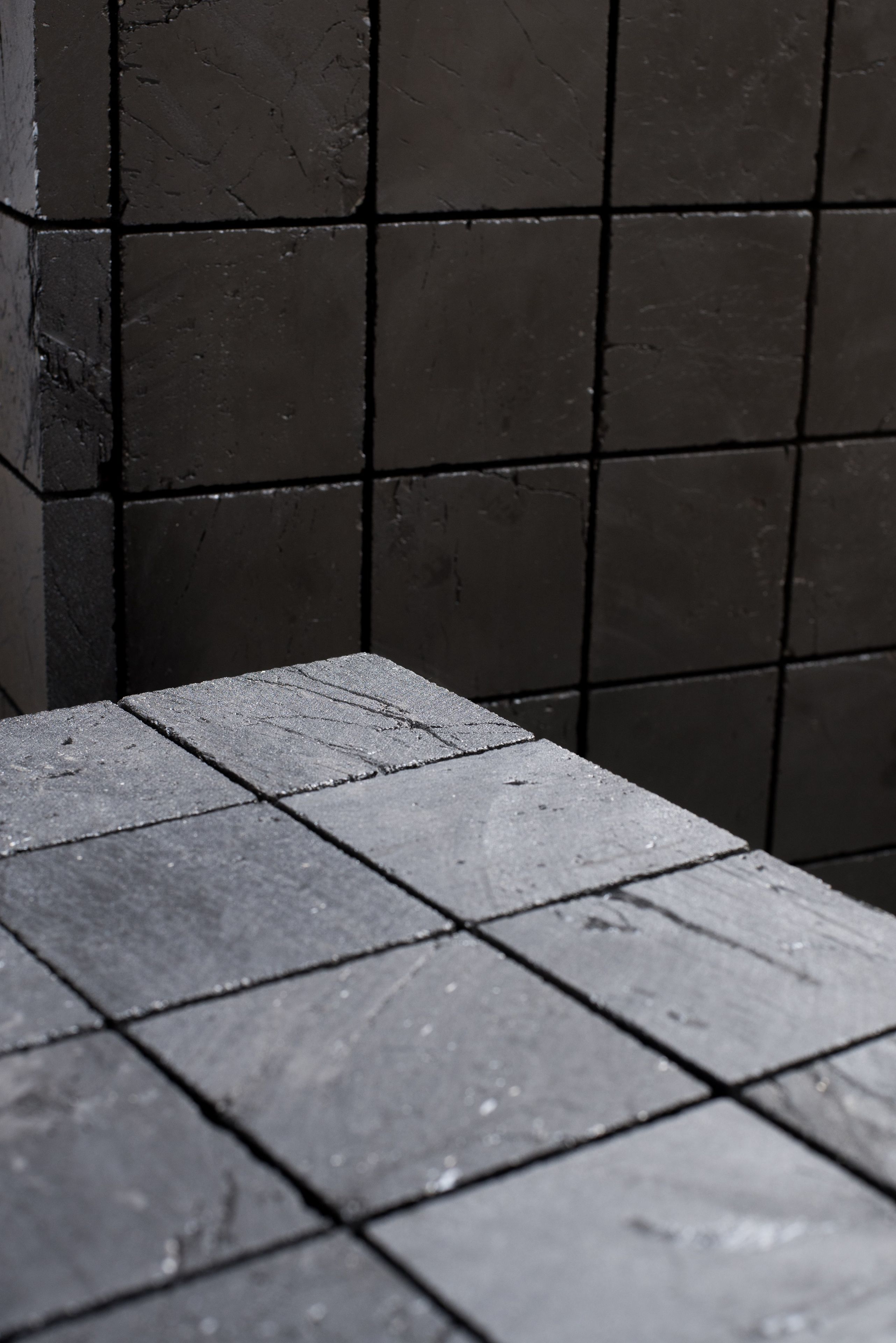 Скамья из антрацитового угля Movimento Gallery Jesper Eriksson ARCH-00103760 - Вид №15