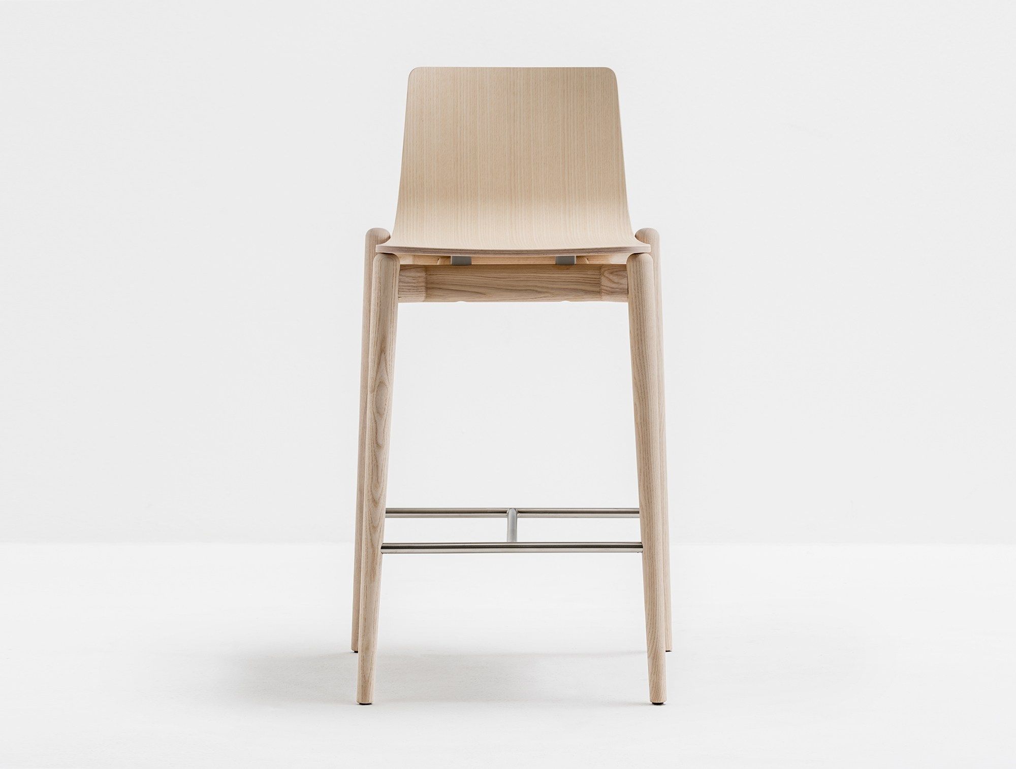 Высокий деревянный табурет с подставкой для ног Pedrali Мальме ARCH-00060293 - Вид №2