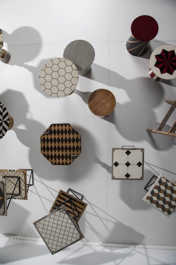 079200 Столик 0223 Lola Glamour Circus Santreyd