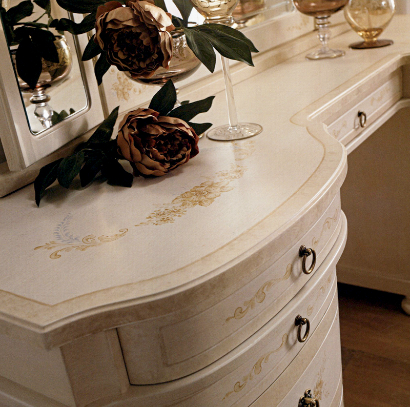 Туалетный столик PRINCIPESSA AGM (ALBERTO E MARIO GHEZZANI) D.162  - Вид №1