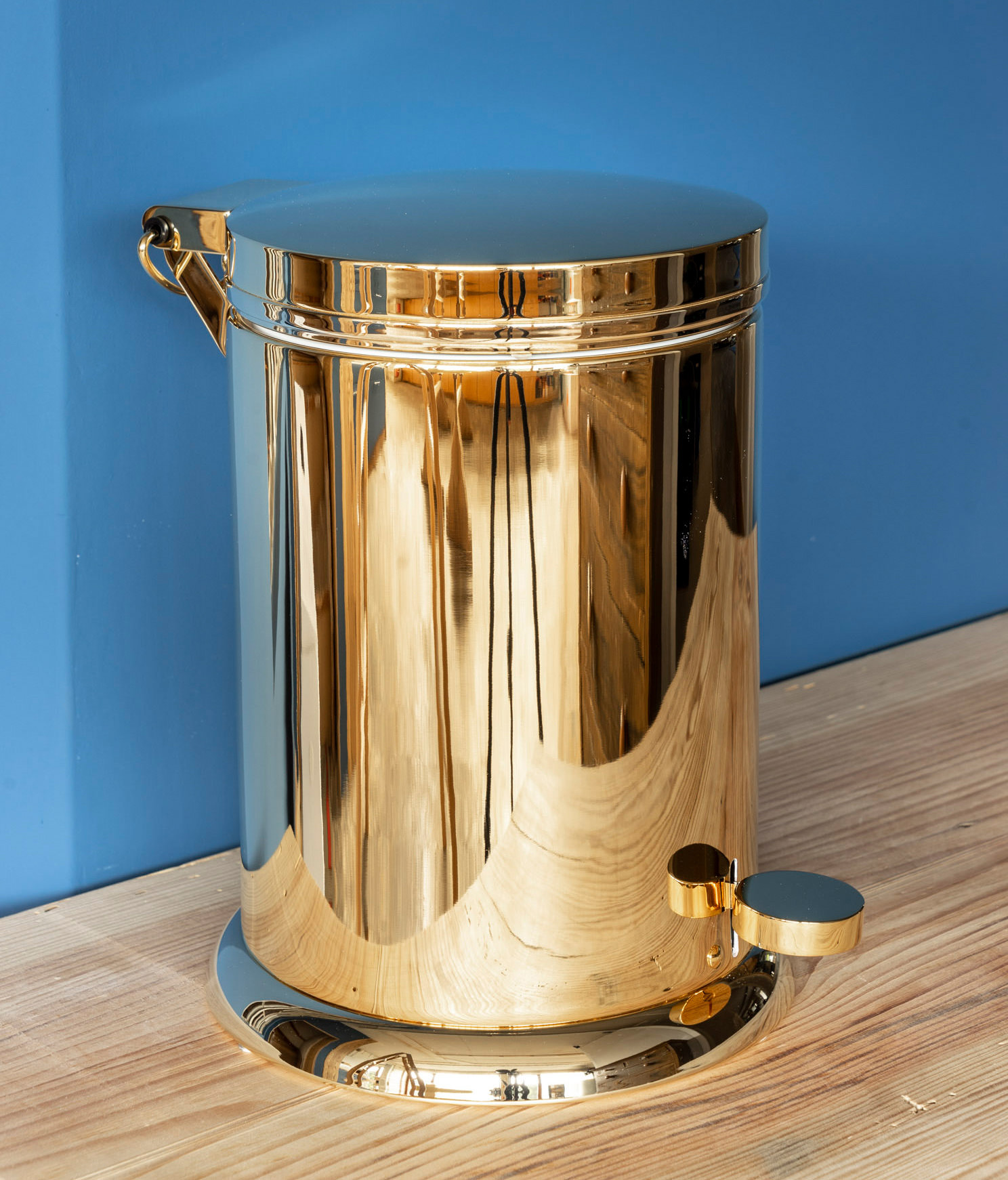 Traditional bathrooms Урна для ванной в стиле ретро Kingston Tb6337.bn Мессинг  - Вид №2