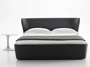 B&B Italia Двуспальная кровать из ткани с мягким изголовьем Papilio