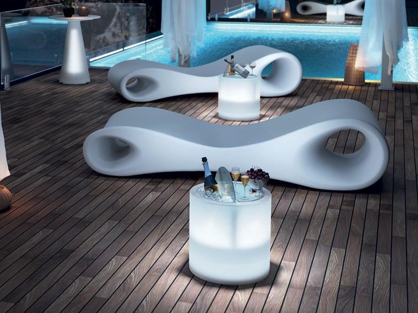 Lyxo Design Журнальный столик из яркого полиэтилена с ведерком для льда Home fitting Ta330-uor550  - Вид №1