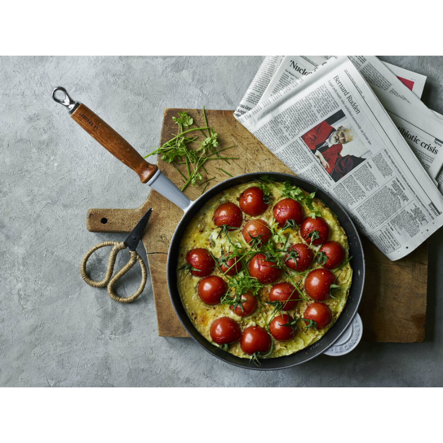 Сковорода чугунная Le Creuset с деревянной ручкой, Ø28 см, серая 20058285410460 - Вид №1