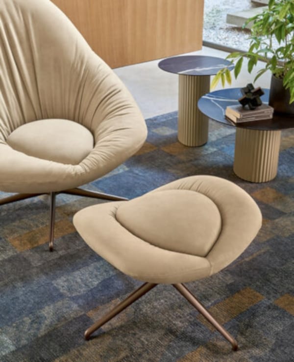 Вращающееся кресло из нубука с подставкой для ног RIFLESSI BACIO ARCH-00069977 - Вид №2