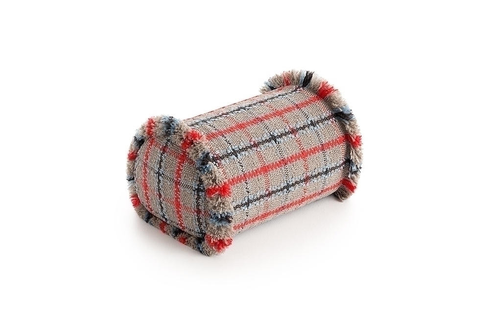 070780 Подушка-ролл GL Tartan blue большая GAN Garden Layers