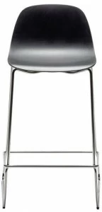 CHAIRS & MORE Стул из полиуретана на салазках с подставкой для ног Babah