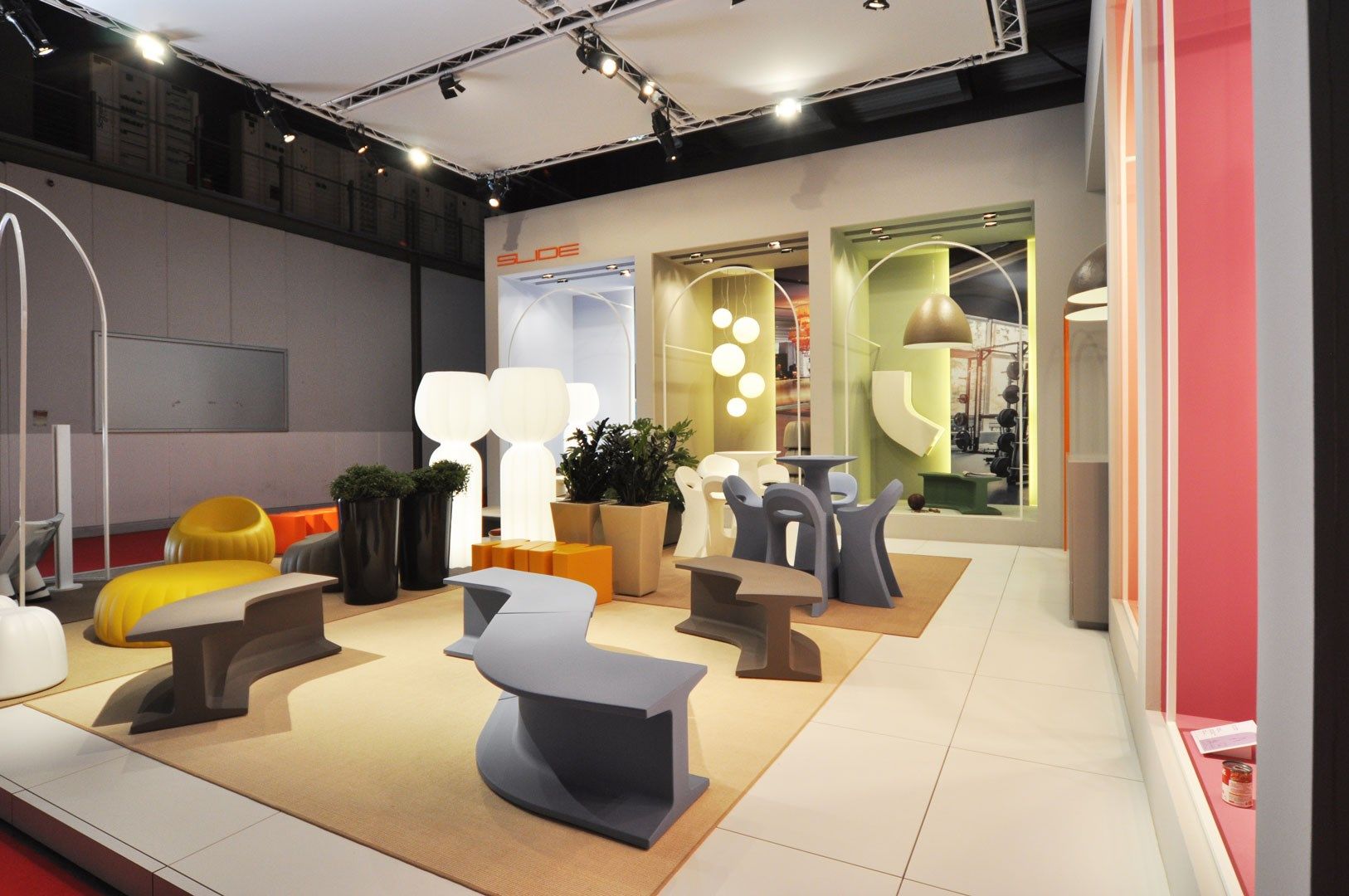 Скамейка из полиэтилена SLIDE IRON ARCH-00053956 - Вид №4