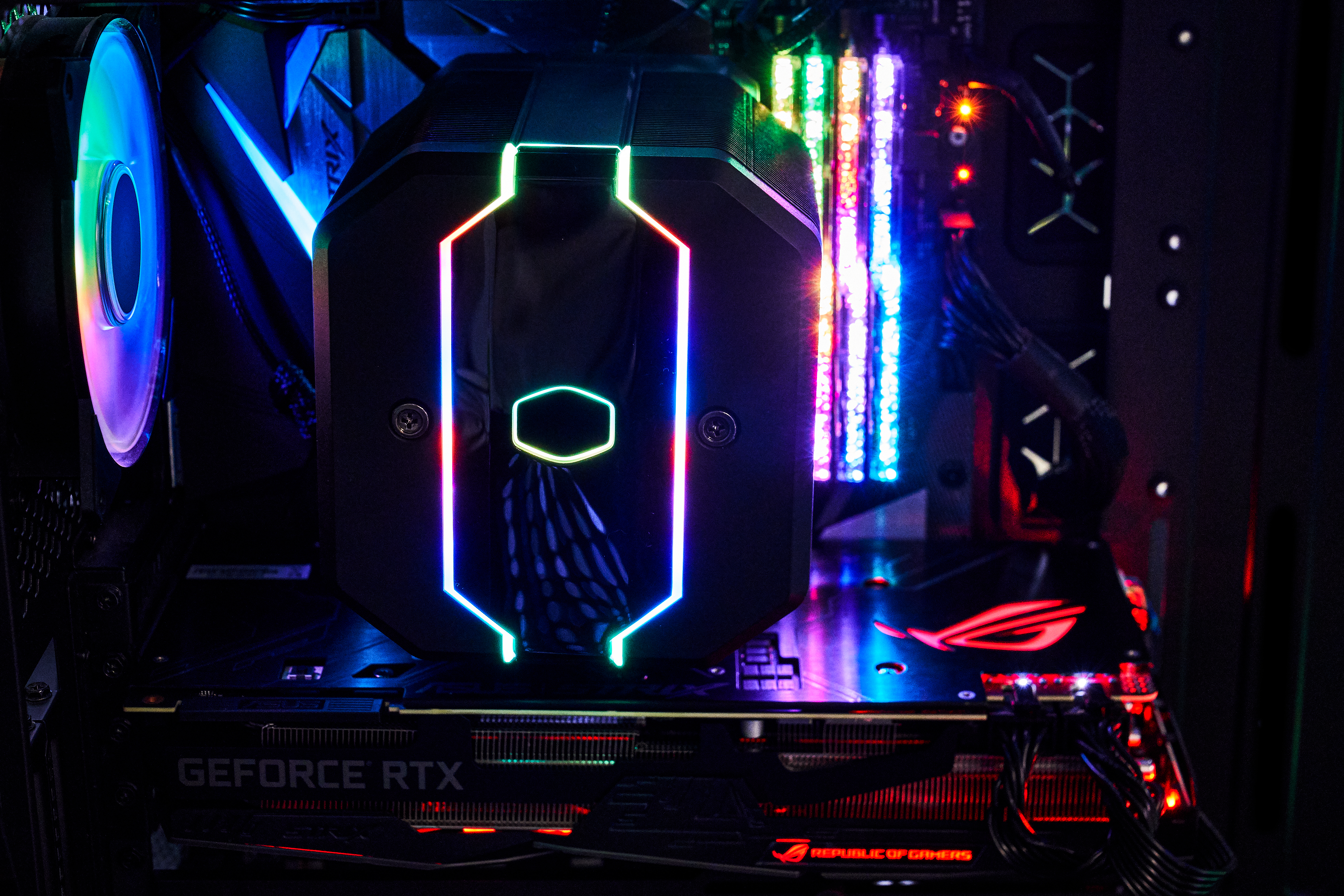 MAM-D6PN-120PA-R1 cpu air ma620m, 650-2000 rpm, 200w, argb led fan, argb led controller, full socket support Cooler Master Santreyd  - Вид №9
