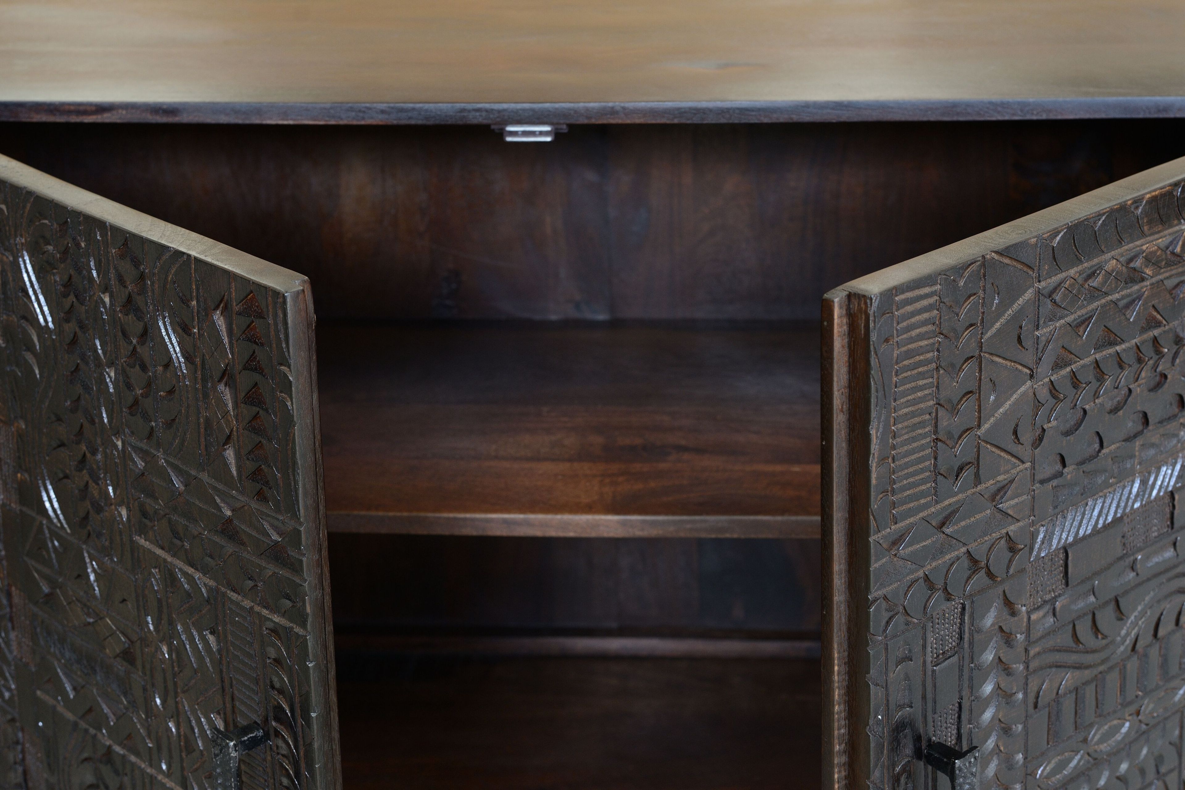 Сервант из манго с распашными дверцами Giner y Colomer Jeroglifico ARCH-00086276 - Вид №3