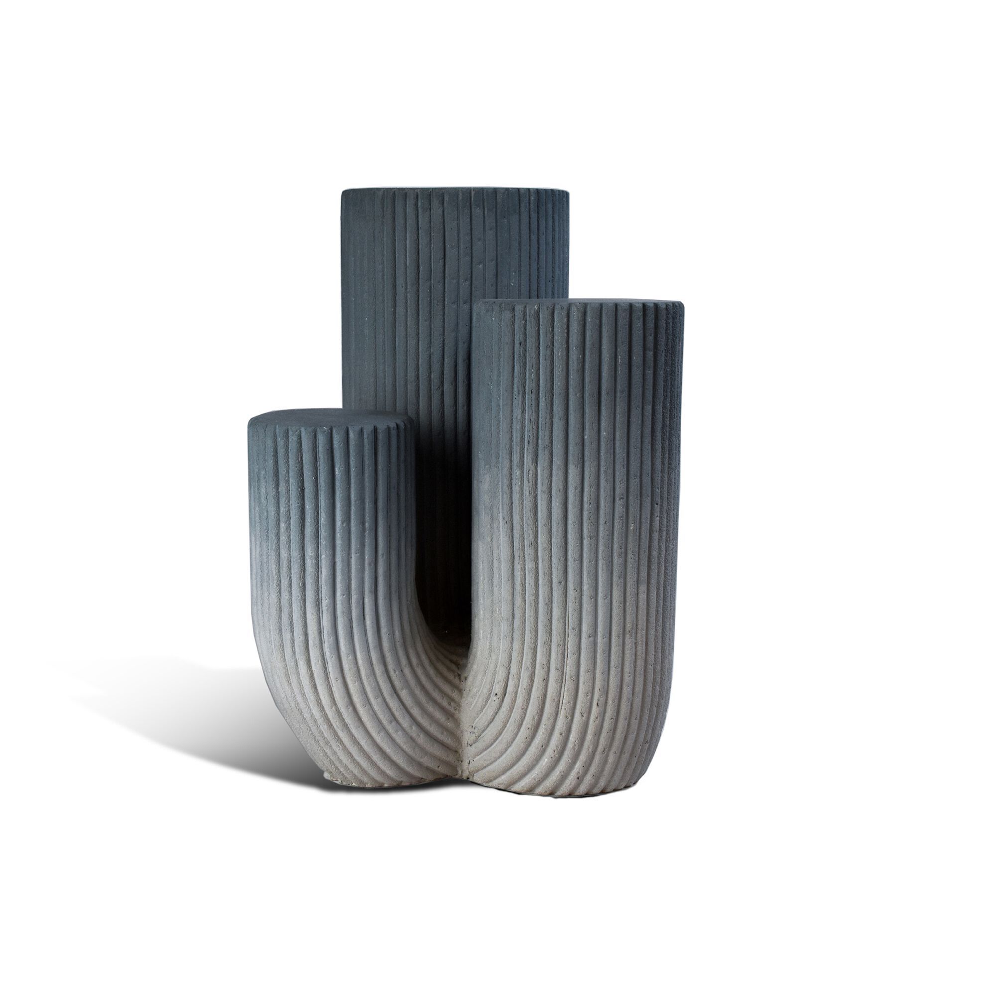 Круглый бетонный журнальный столик URBI et ORBI Medius Terra ARCH-00130319 - Вид №1