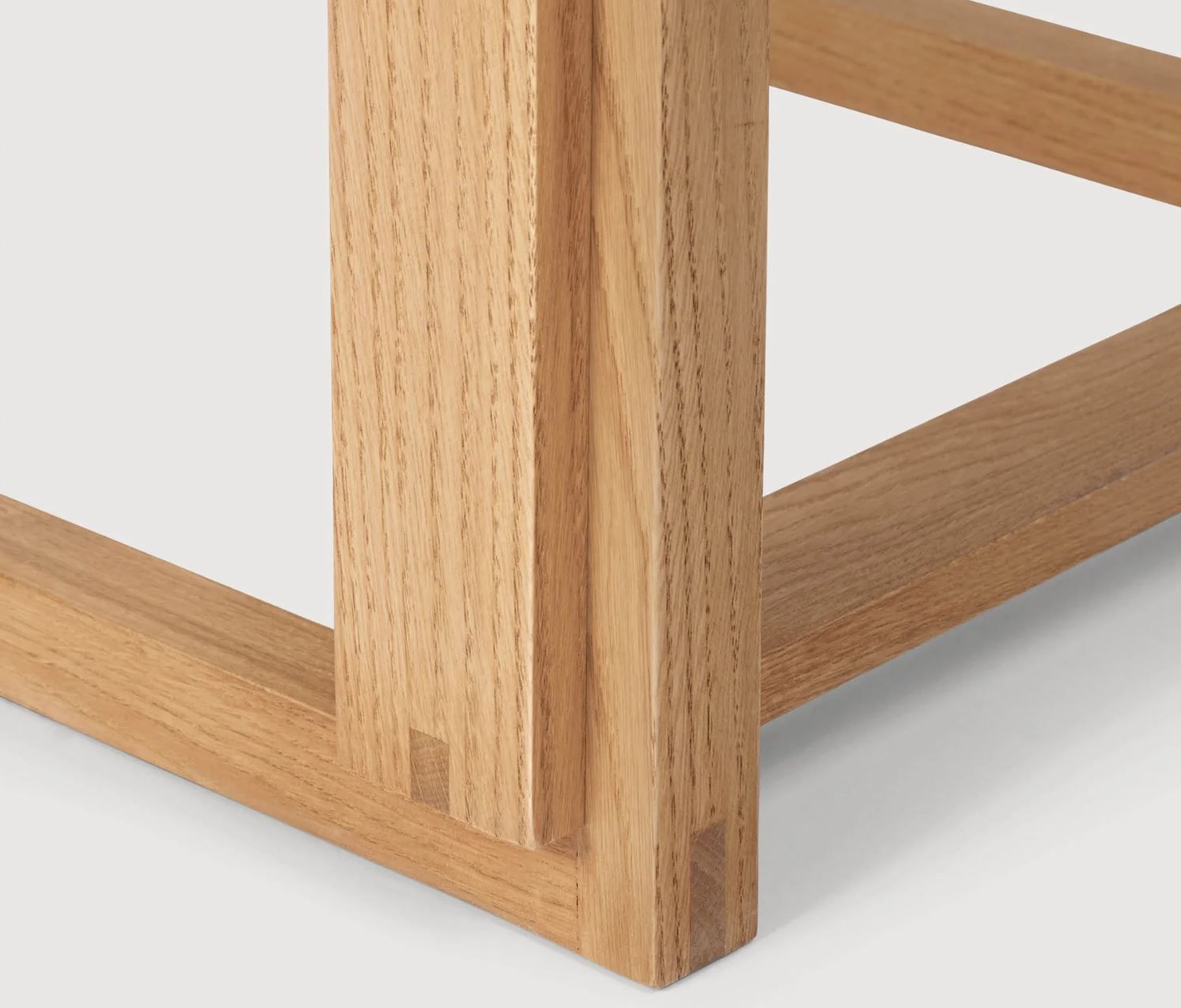 Высокий барный стул из дуба Kristina Dam Studio Outline ARCH-00020800 - Вид №4