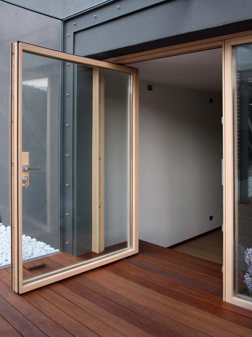 CARMINATI SERRAMENTI Деревянная поворотная дверь Skyline system sun-id-1398245 - Вид №11