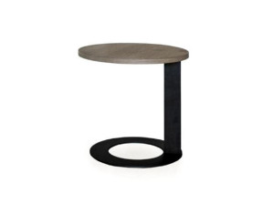 Круглый стол для сервировки