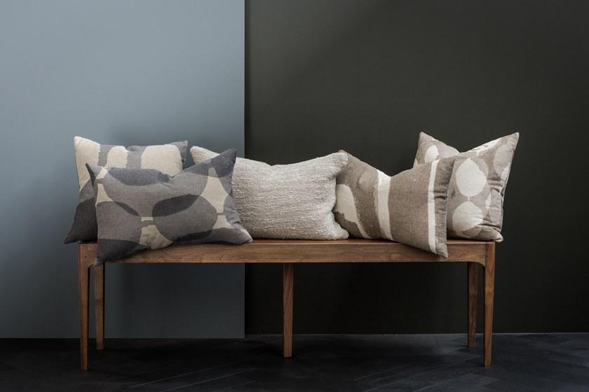 Ethnicraft Прямоугольная подушка из ткани Refined layers 21029 - Вид №6