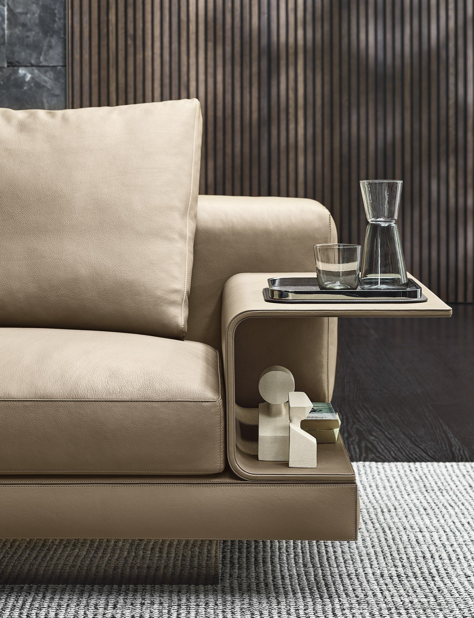 Кожаный диван Minotti Коннери ARCH-00151868 - Вид №1