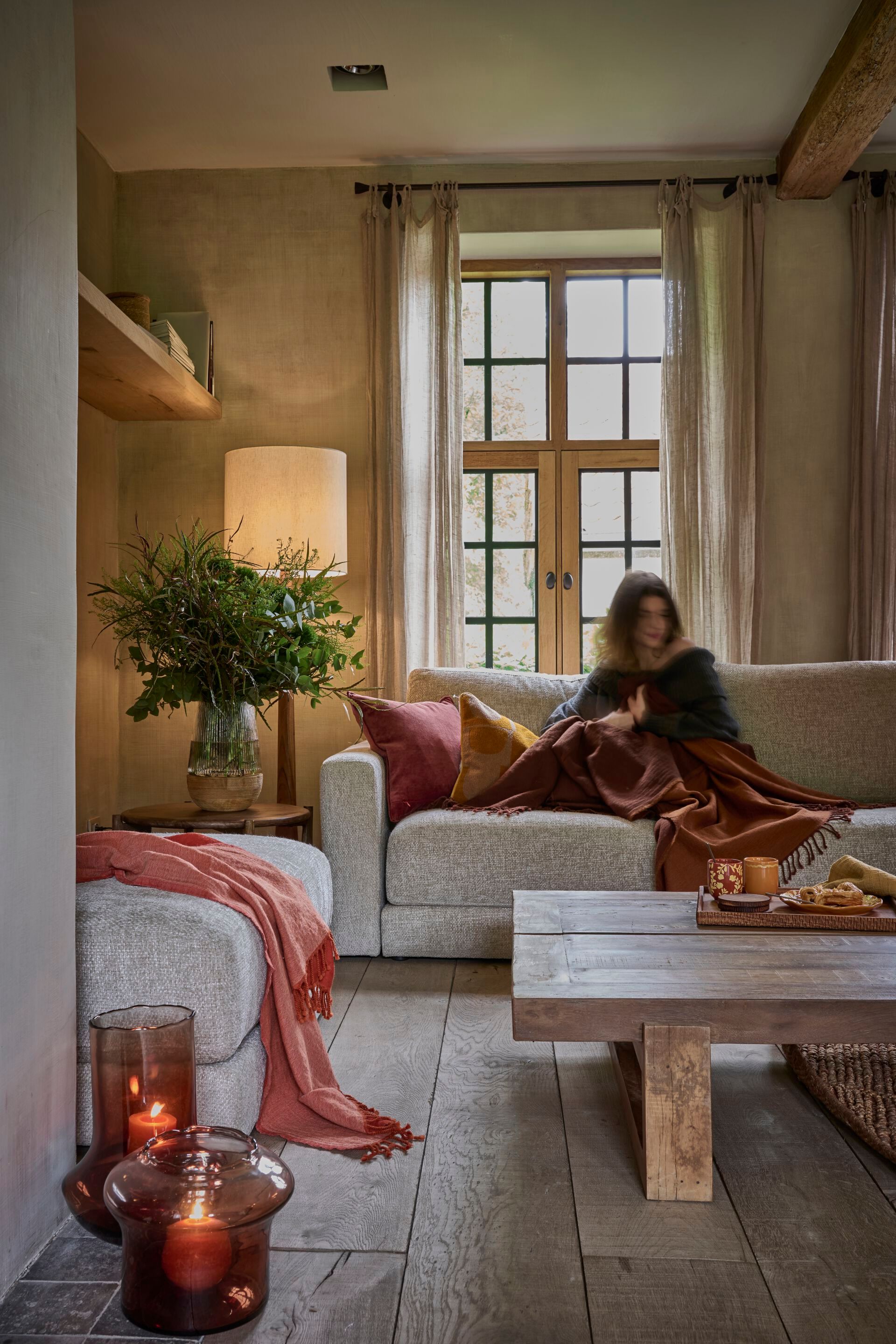 Прямоугольный журнальный столик из мелиорированного дерева POMAX Андалусия ARCH-00128099 - Вид №3