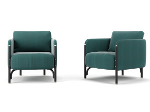 Тканевое кресло с подлокотниками