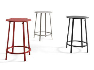 Высокий стальной стол