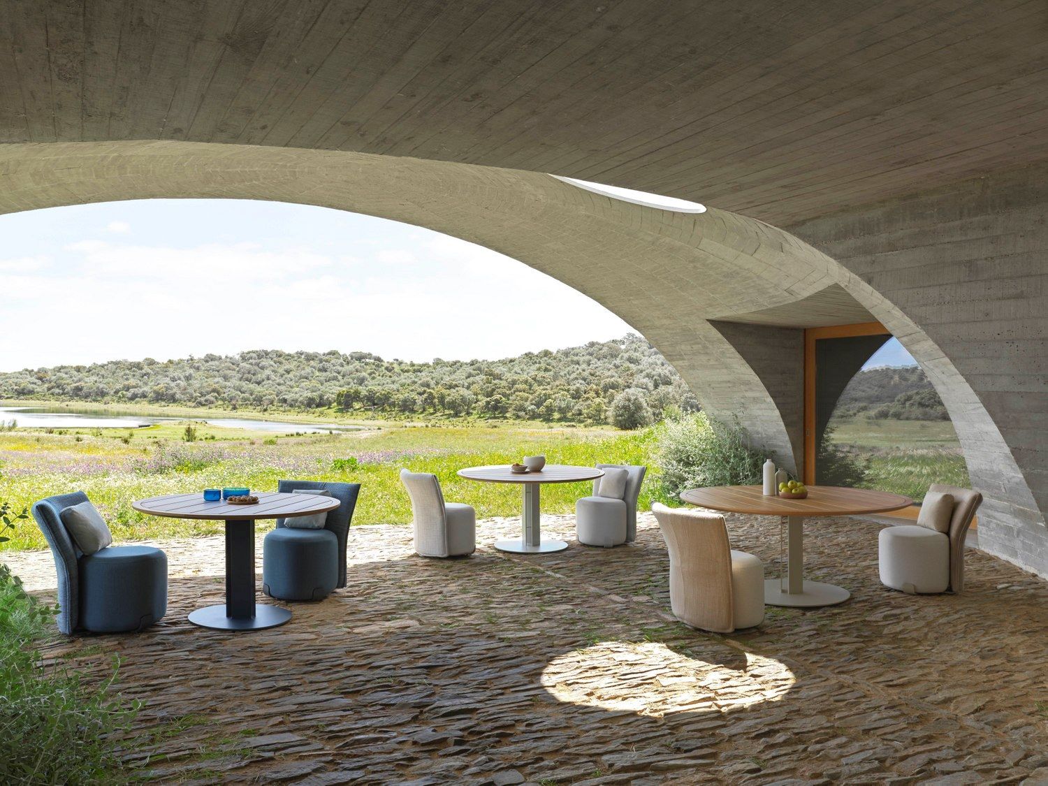 Круглый садовый стол GANDIABLASCO ARCH-00149474 - Вид №6