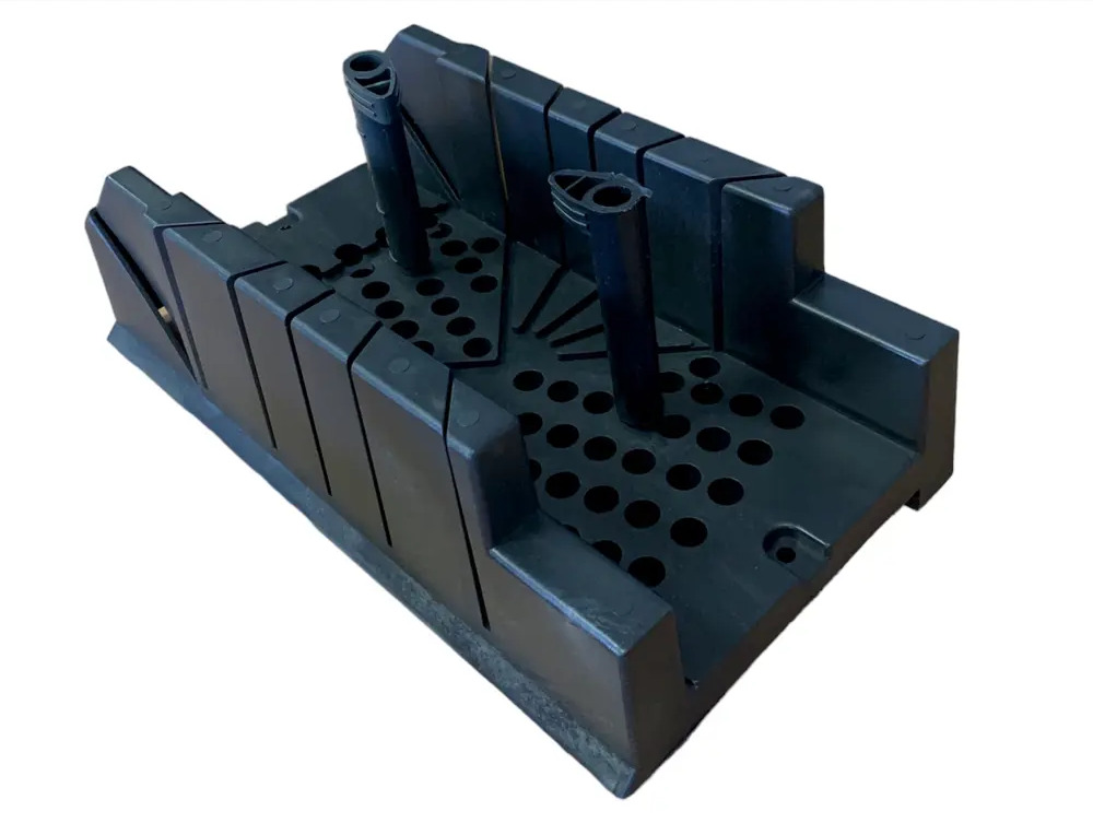 Стусло ACCURATE Ст310 для точного распила плинтусов и планок 87003856