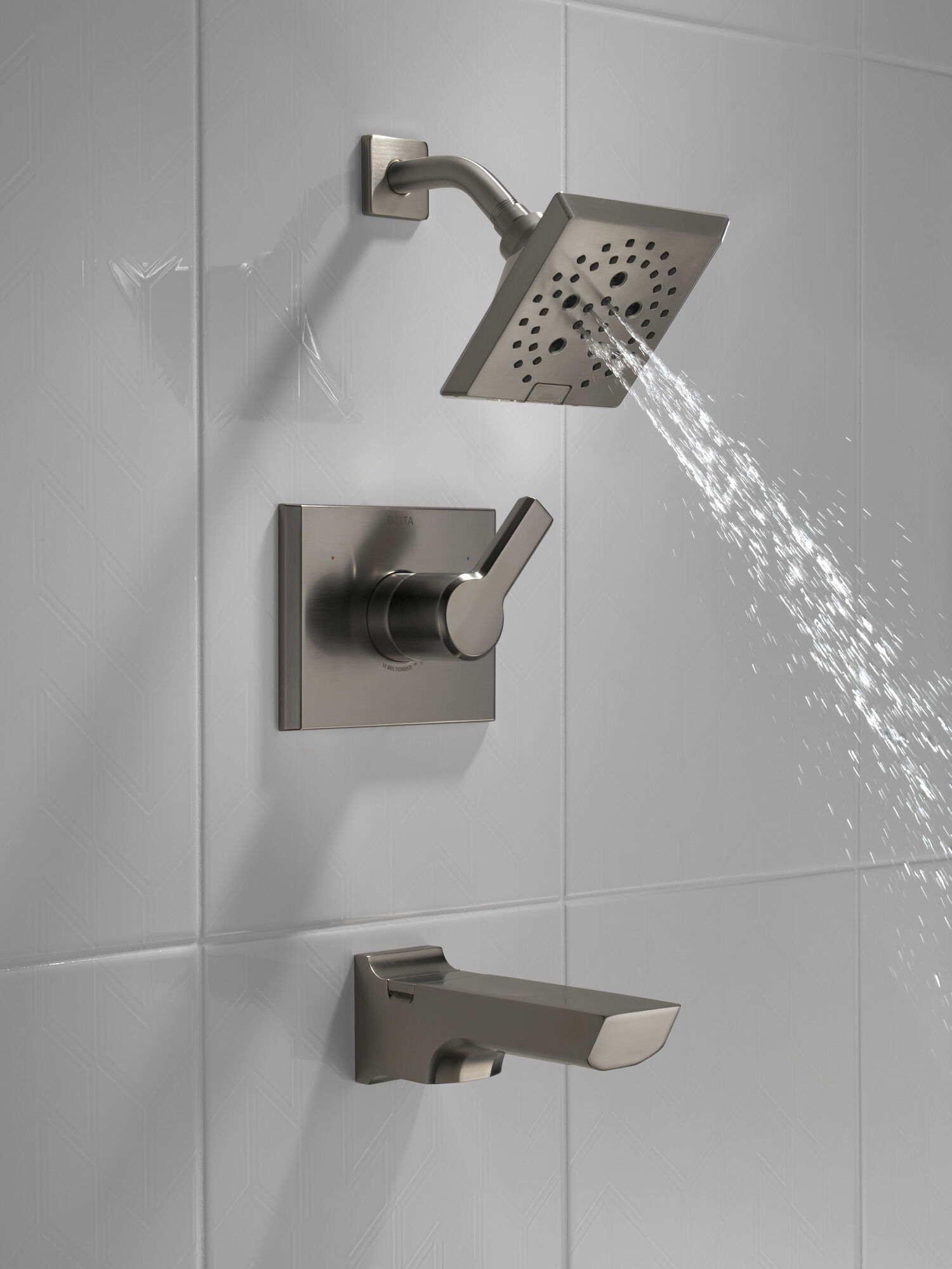 T14499-KS Monitor® 14 Series H2Okinetic® Ванна и душевая панель Delta Faucet Pivotal Черный нержавеющий  - Вид №6