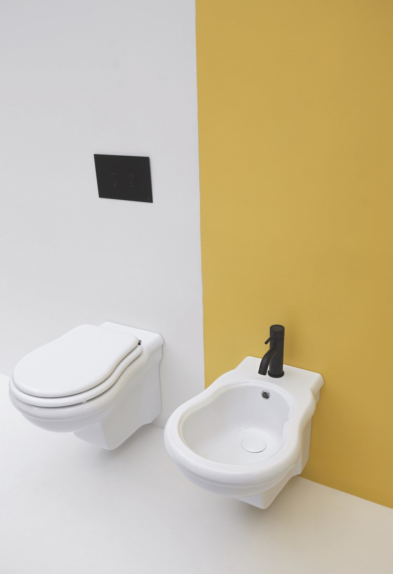 Керамический подвесной туалет Axa округ ARCH-00080758 - Вид №1