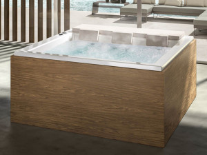 Прямоугольный мини-бассейн с гидромассажем на 6 мест