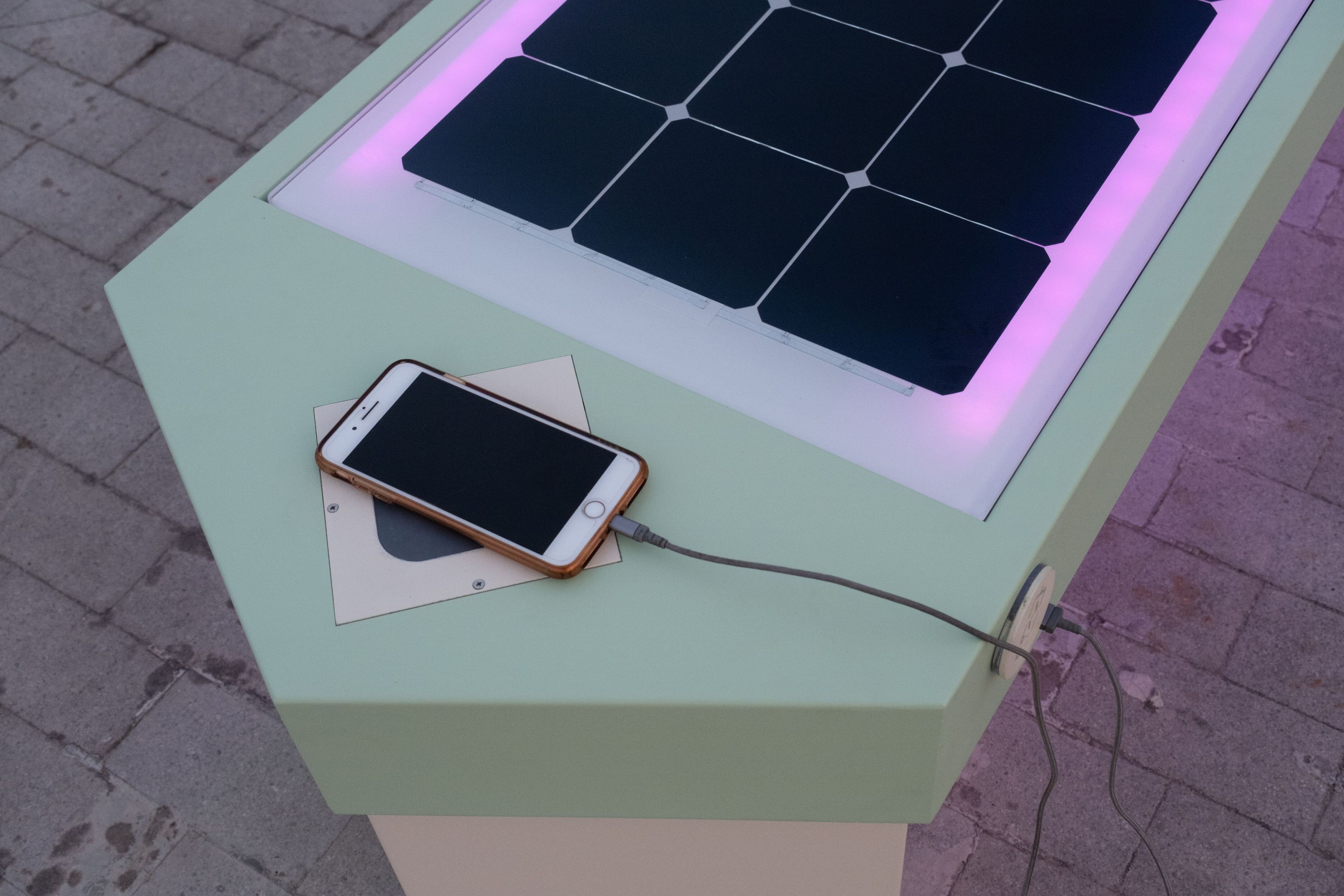 Стальная скамья со встроенной плантатором и USB-разъемом CITYSì LUX ARCH-00112178 - Вид №2