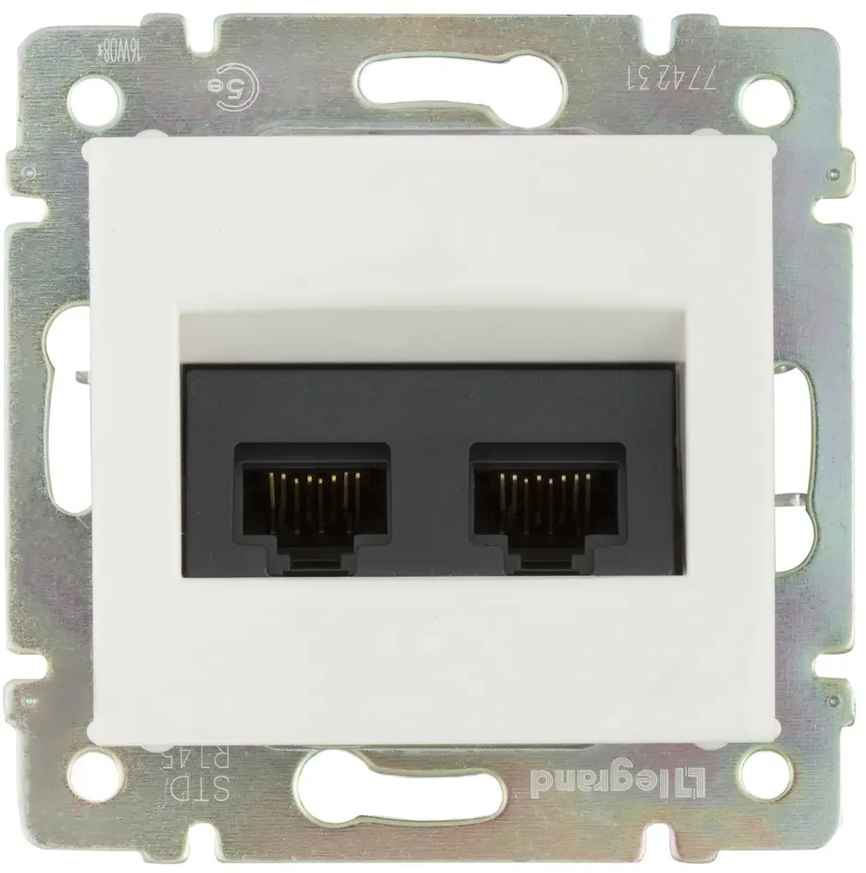 Компьютерная розетка Legrand Valena Classic двойная RJ45 UTP 12554019