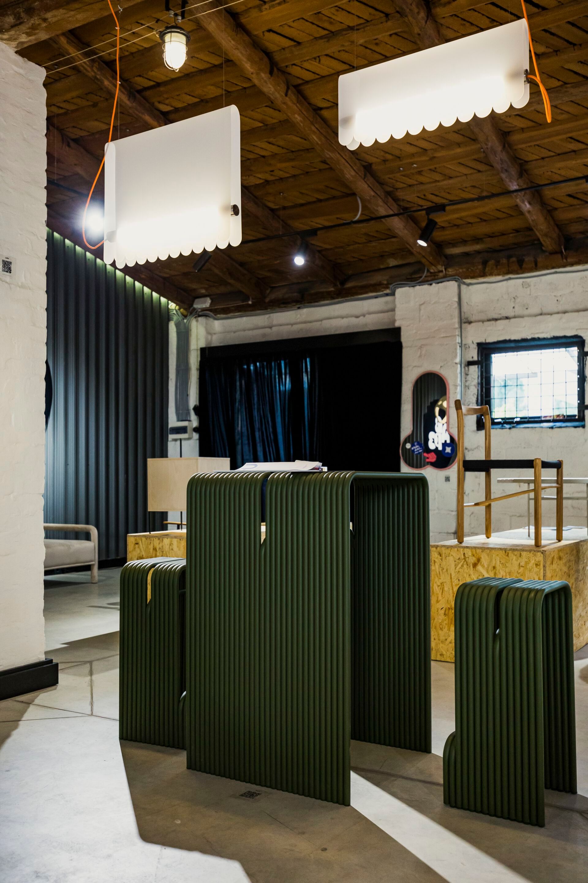 Высокий алюминиевый садовый стол с порошковым покрытием Joyf TUbe ARCH-00025707 - Вид №1