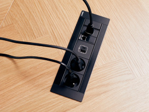 Множественная электрическая розетка
