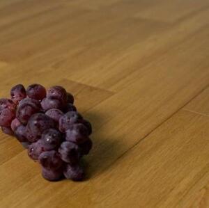 Паркетная доска Amber Wood Дуб Селект (Гладкая) 909х125 мм.