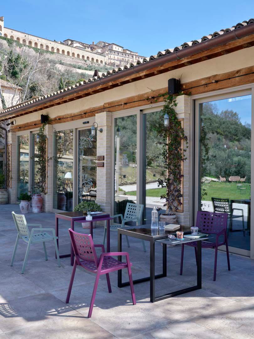 Квадратный стол из фаянса и нержавеющей стали DOMIZIANI современный ARCH-00081825 - Вид №2