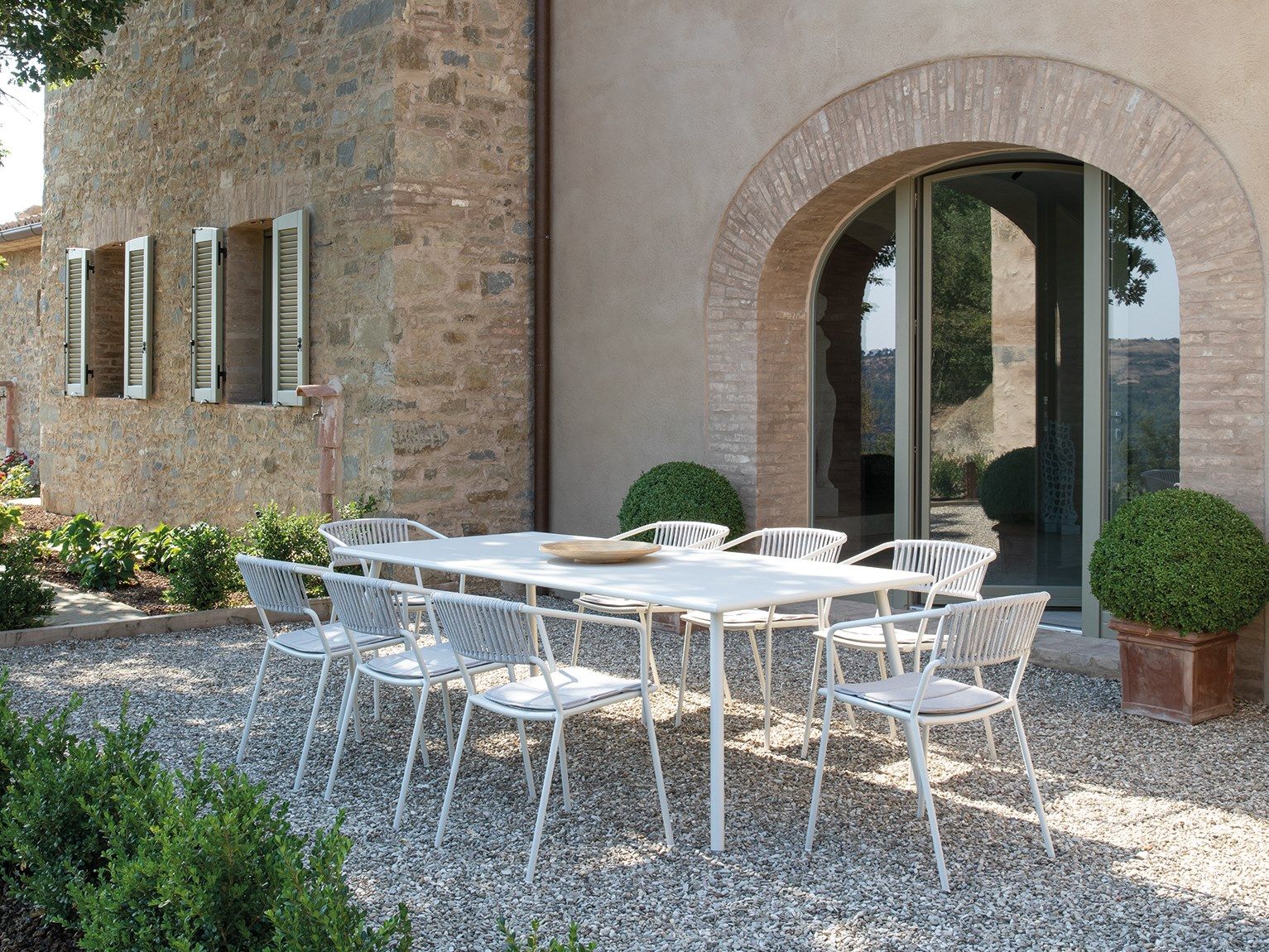 Металлический штабелируемый садовый стул с подлокотниками Vermobil ARCH-00090276 - Вид №11