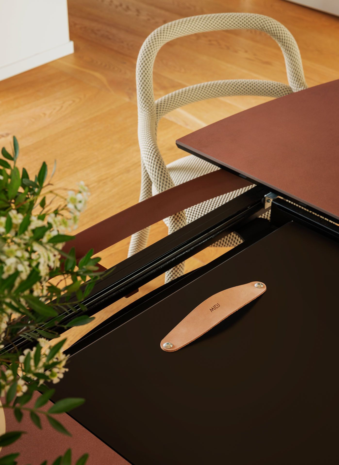 Деревянный выдвижной стол Midj кунжут ARCH-00105365 - Вид №8