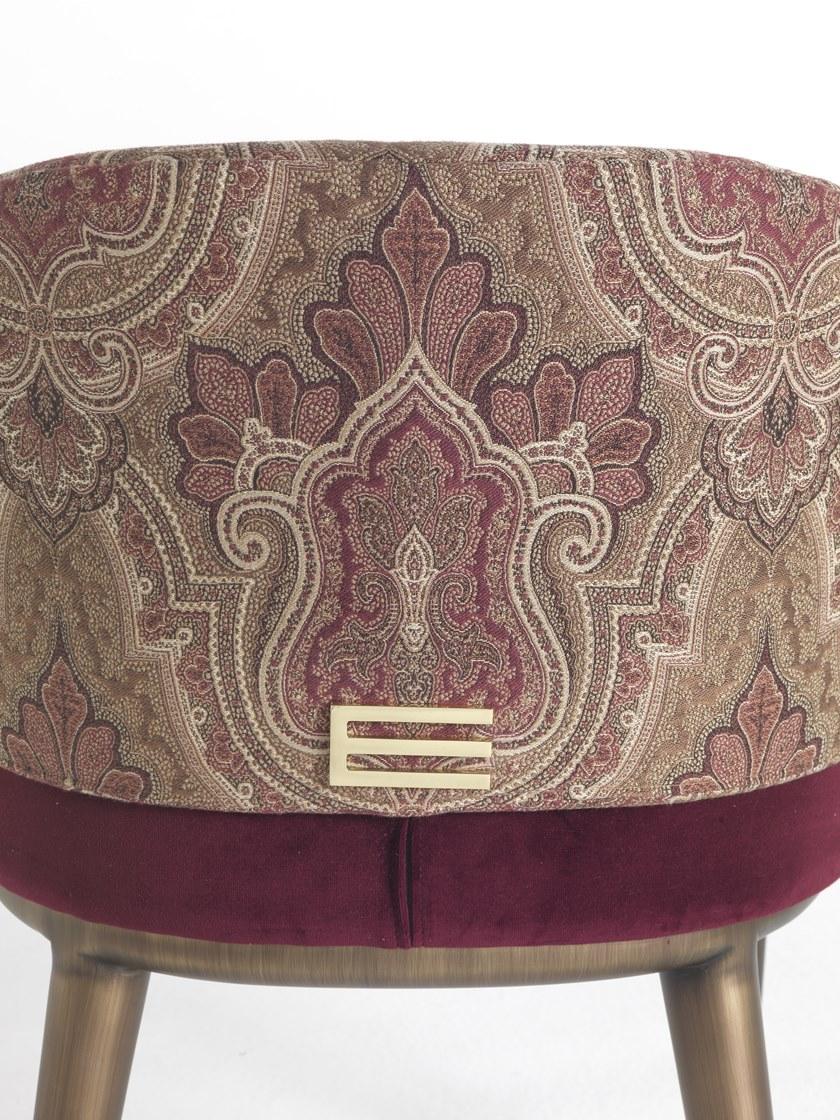 ETRO Home Interiors Мягкое бархатное кресло с подлокотниками  E.pic.132.a  - Вид №4