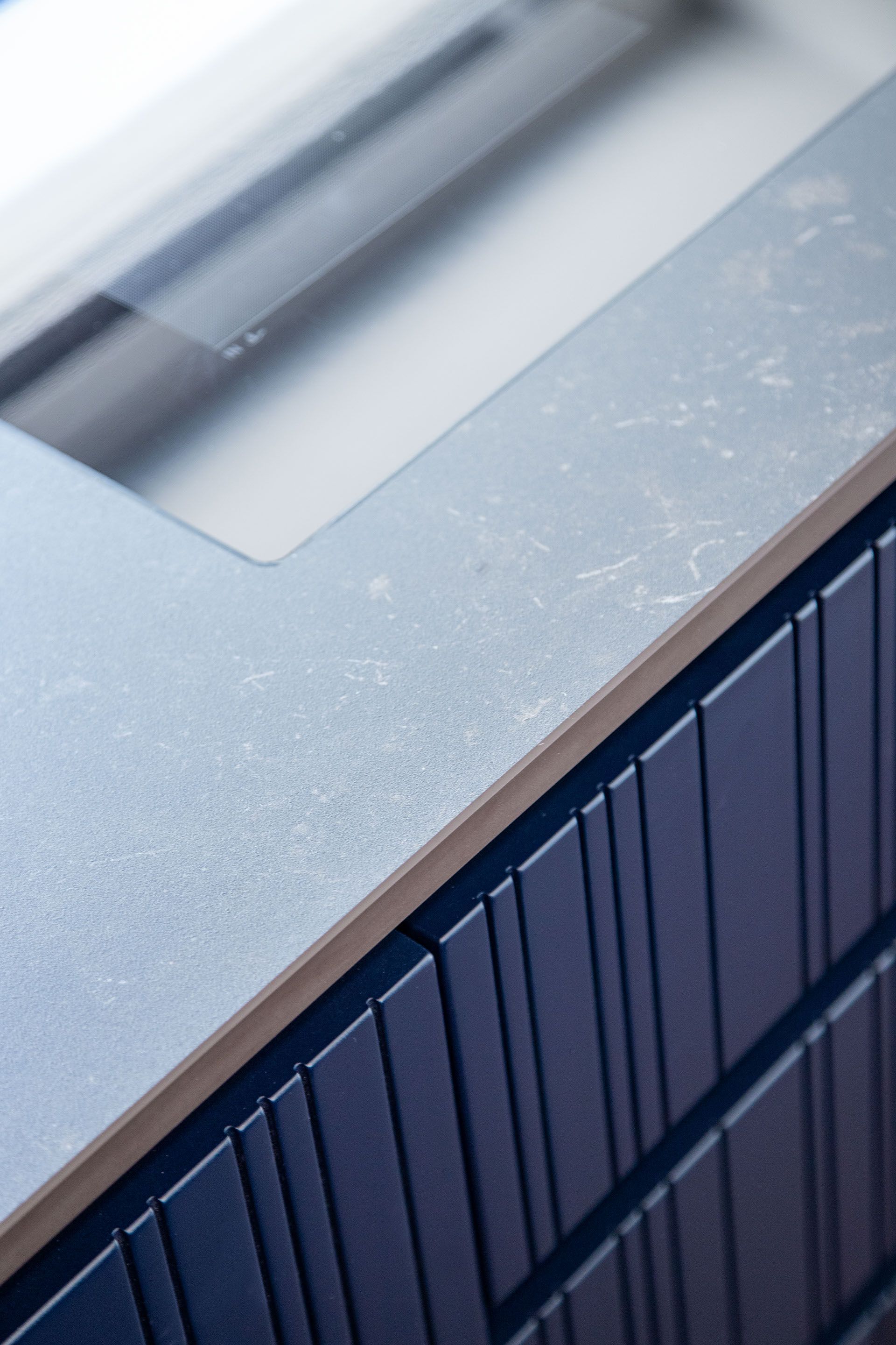 Угловая кухня с центральным островом и обшивкой TM Italia Cucine ARCH-00037367 - Вид №12